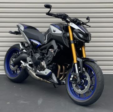 Pyramid Belly Pan '18-'20 Yamaha MT-09 SP | SP Colours