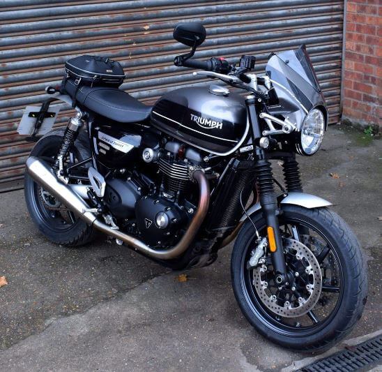 Pyramid Fly Screen '19-'23 Triumph Speed Twin 1200 | Metallic Red/Grey