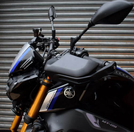 Pyramid Handguards '21-'23 Yamaha MT-09 SP | Matte Black