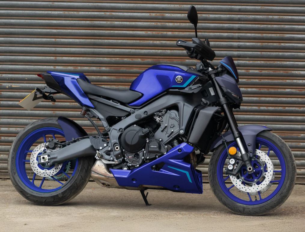 Pyramid Belly Pan 21-25 Yamaha MT-09 | Yamaha Blue