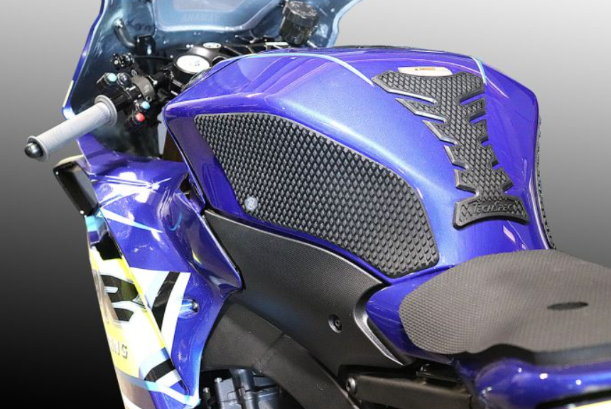 TechSpec SnakeSkin Tank Grip Pads 25- Yamaha R9