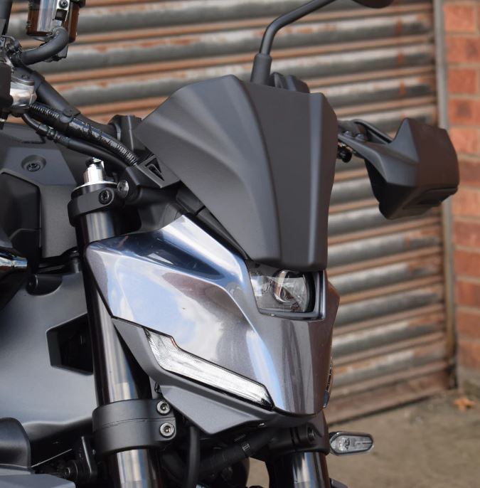 【美品】MT09　フライスクリーン　ピラミッド Pyramid Fly Screen 24-25 Yamaha MT-09 | Matte Black