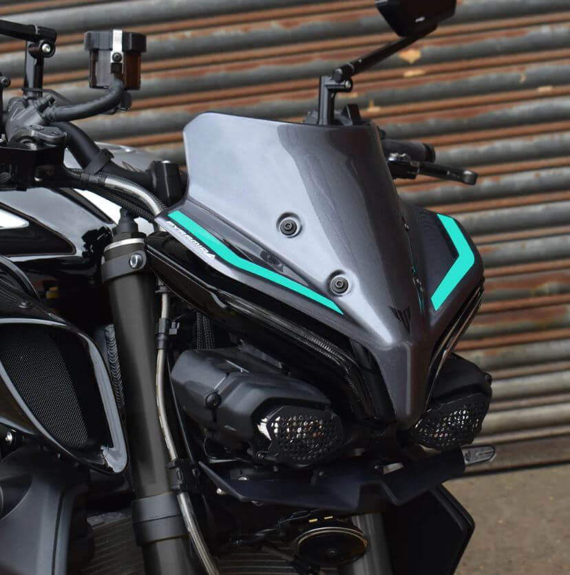 Pyramid Fly Screen '24- Yamaha MT-10 | Midnight Cyan