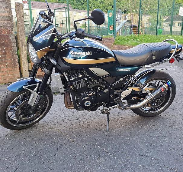 Pyramid Hugger '19-'23 Kawasaki Z900RS | Candytone Green– Motostarz