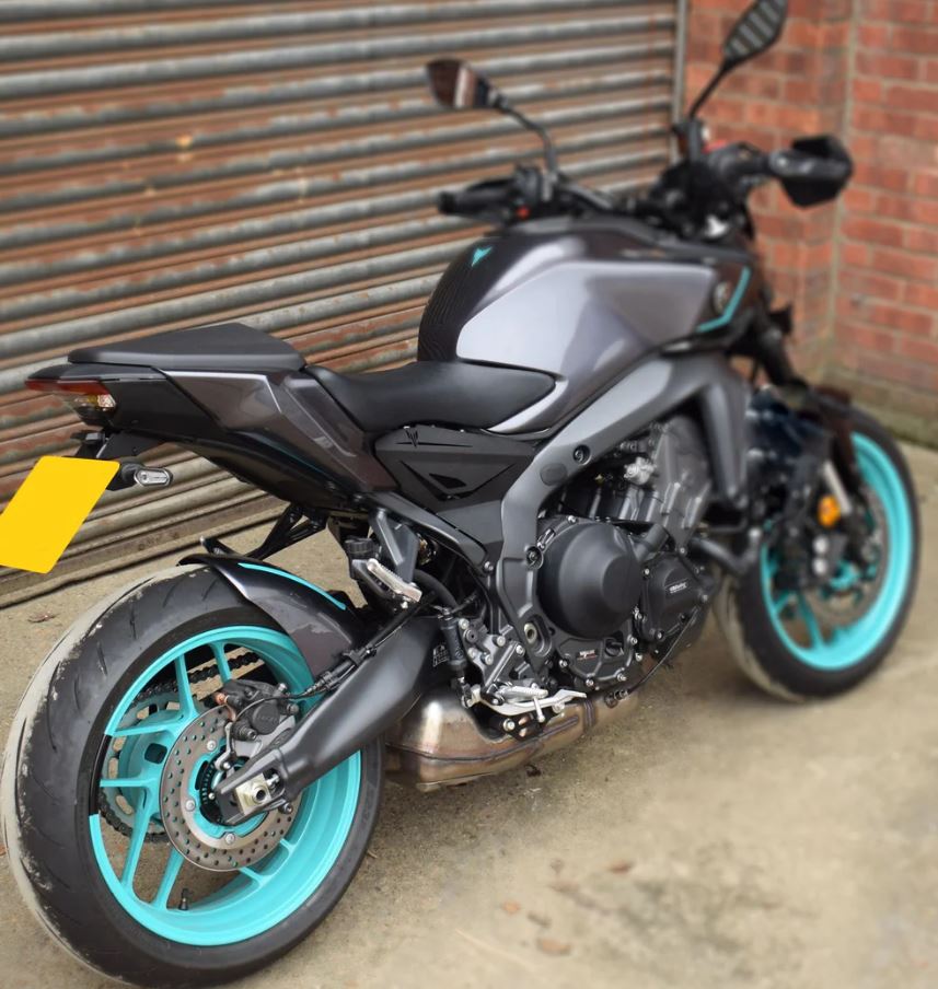 Pyramid Infill Panels 24-25 Yamaha MT-09 | Matte Black (Except SP Model)