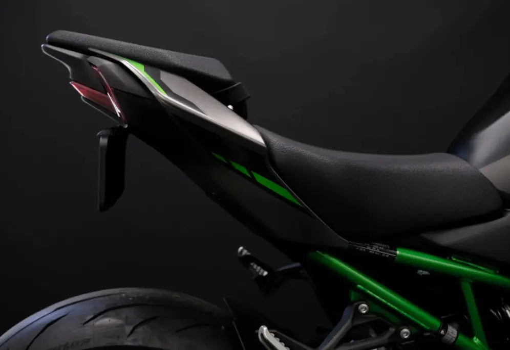Evotech Performance Dynamic Tail Tidy 2025 Kawasaki Z900/SE