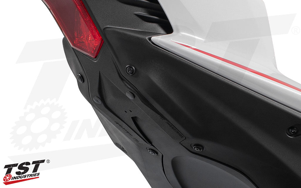 TST Industries Undertail Closeout 25-26 Yamaha YZF-R9