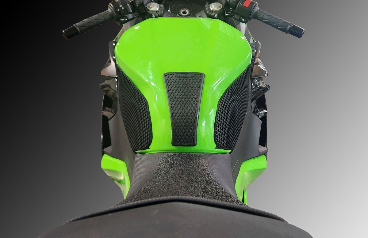 TechSpec SnakeSkin Tank Grip Pads 17-25 Kawasaki Ninja Z400, 24-25 Z500