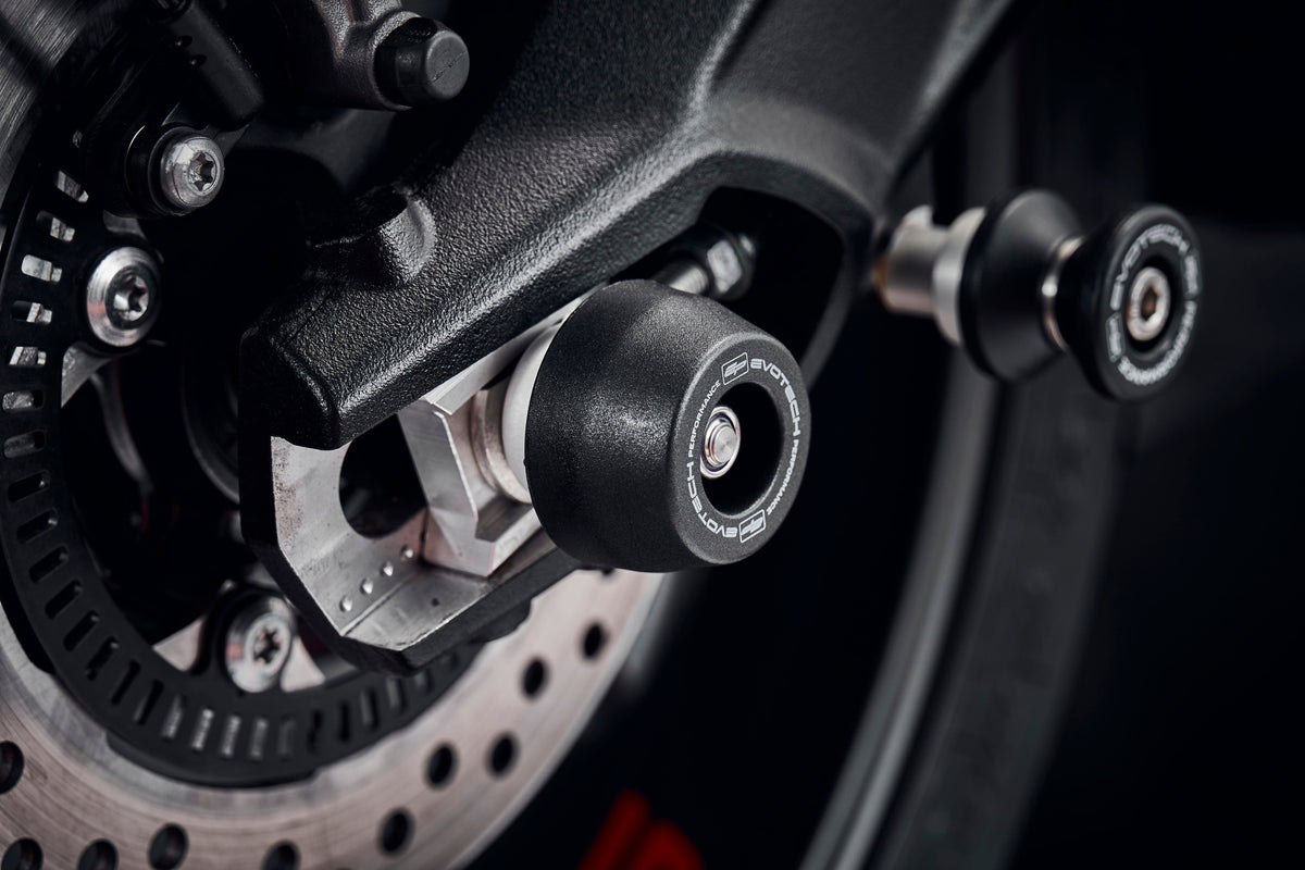 Evotech Performance Spindle Bobbins Kit 2027 Triumph Street Triple 798 RS