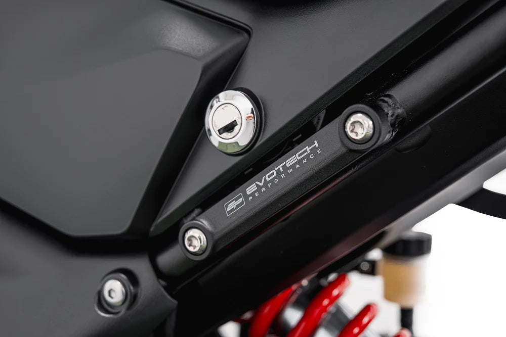 Evotech Performance Exhaust Hanger Kit 2026 Triumph Trident 800