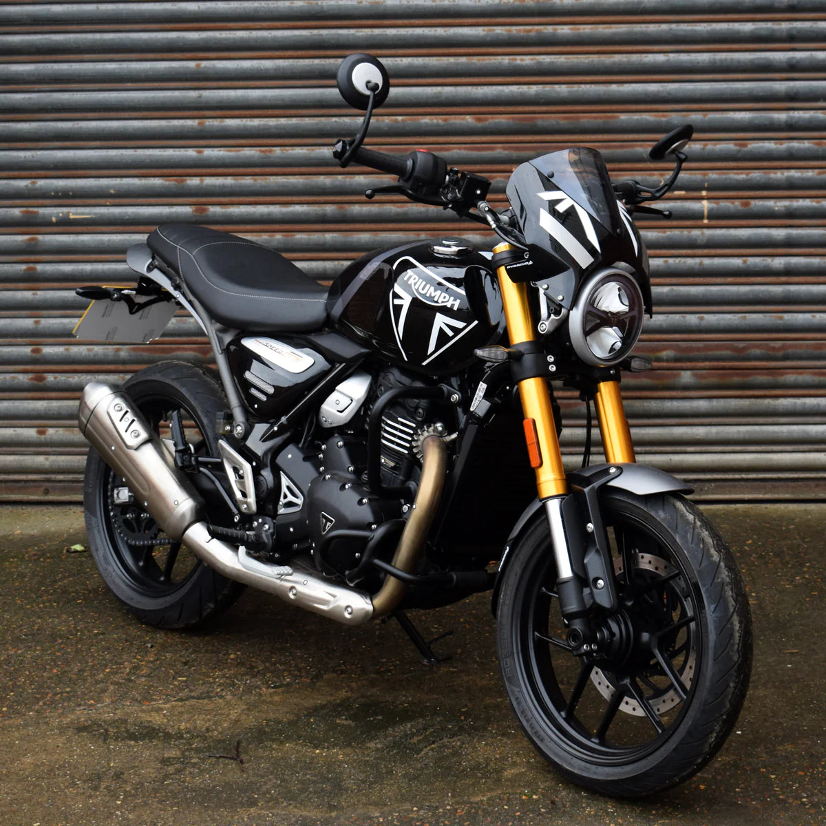 Pyramid Fly Screen 24-26 Triumph Speed 400 | Phantom Black/Storm Grey