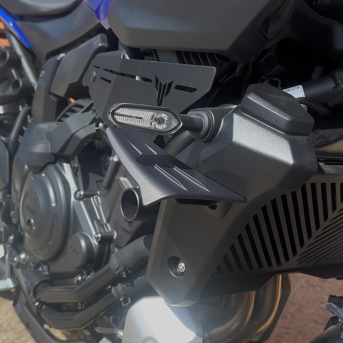 Pyramid Side Wings 25-26 Yamaha MT-07 | Matte Black