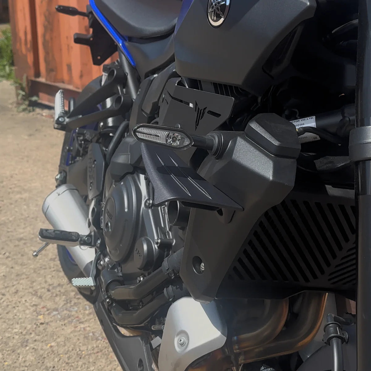 Pyramid Side Wings 25-26 Yamaha MT-07 | Matte Black