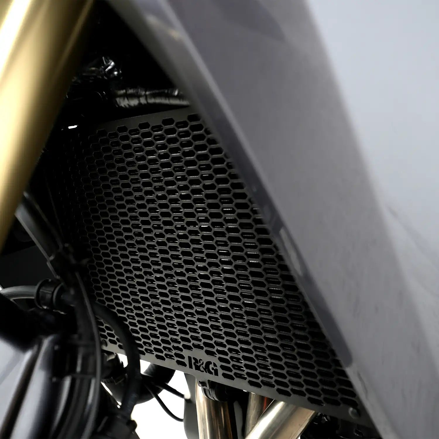 R&G Racing PRO Radiator Guard 24-26 Yamaha MT-09, 25-26 Tracer 9 GT/GT Plus