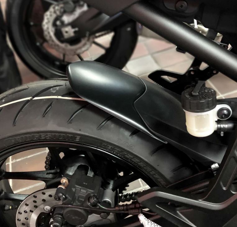 Pyramid Hugger Extension 22-24 Yamaha XSR 900, 21-24 Tracer 9/GT | Matte Black