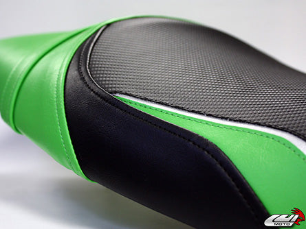 Cf Black / Line Green