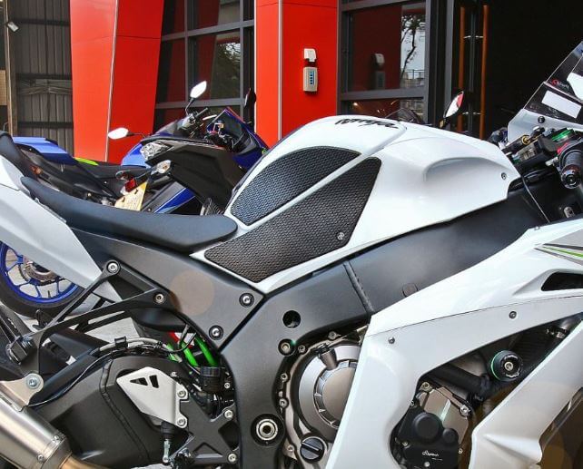 TechSpec Snakeskin Tank Grip Pads '16-'25 Kawasaki ZX10R