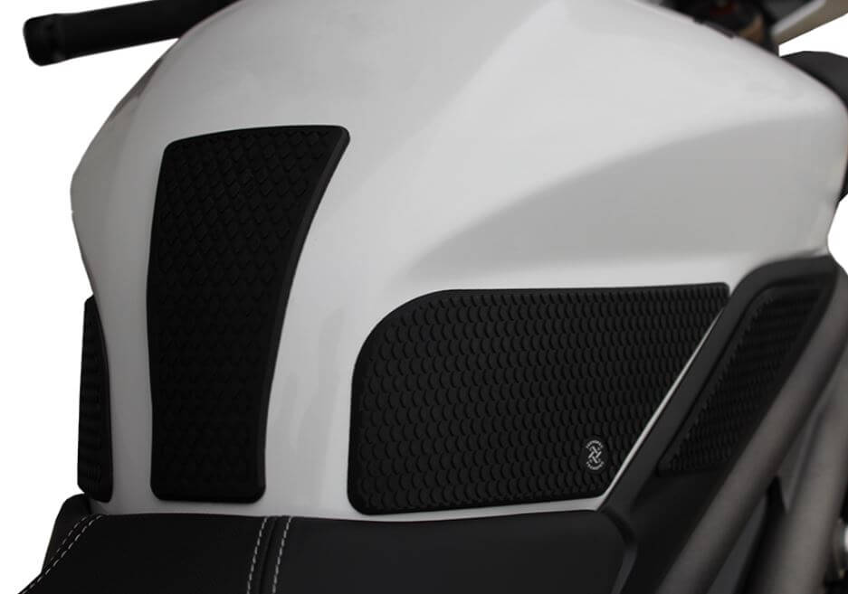 TechSpec SnakeSkin Tank Grip Pads 2016-2020 Triumph Speed Triple