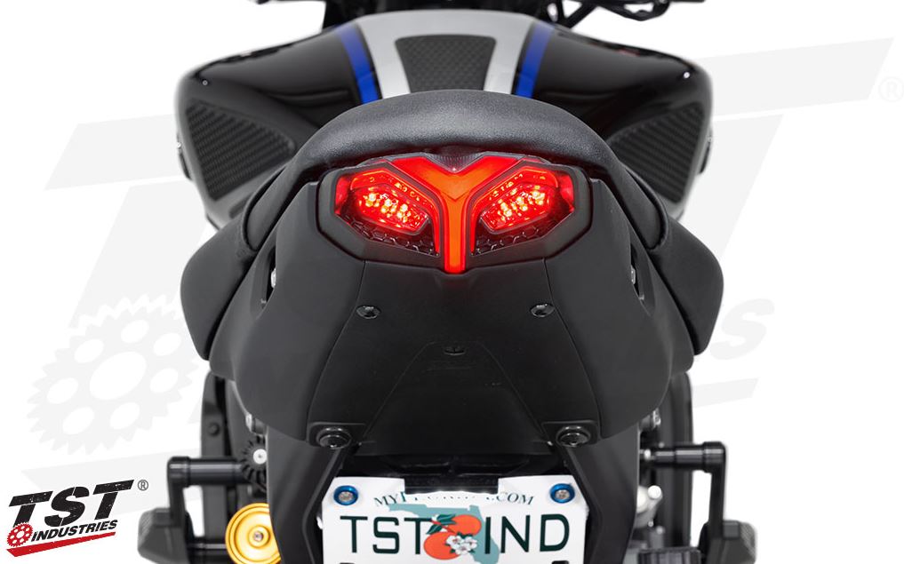 (MT-09)TST Industries テールライト&フェンダーレス TST製 MT-09(17-20 )可倒式フェンダーレス フルキット｜AxxL