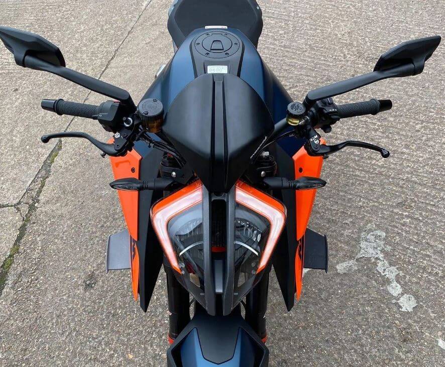 Pyramid Fly Screen '17-'23 KTM 1290 Superduke R