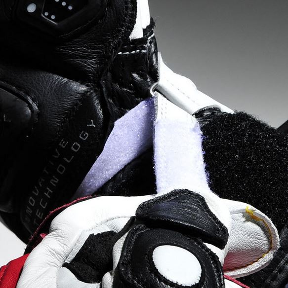 RS Taichi NXT054 GP-EVO Racing Gloves