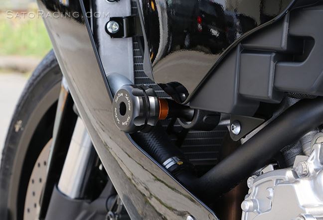 Sato Racing Race Version Frame Sliders for 2015-2016 Yamaha R1/R1M | Y-R115FSS-BK