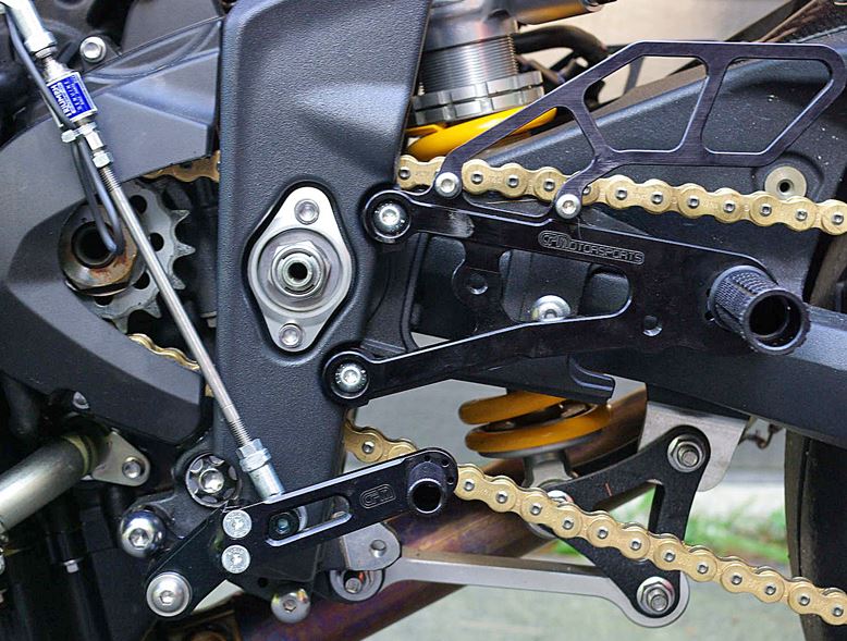 Woodcraft Complete Race GP Shift Conversion With Quickshifter for '06-'12 Triumph 675