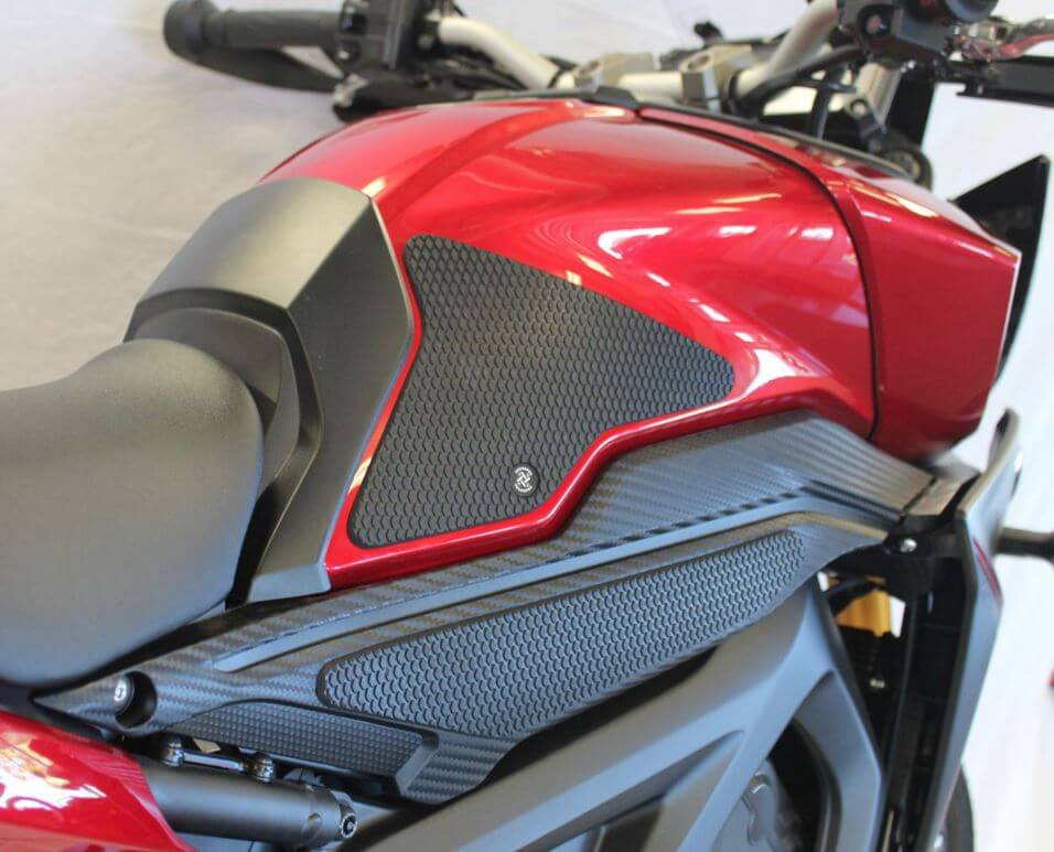 TechSpec Snake Skin Tank Grip Pads Yamaha '15-'19 Tracer 900 GT/'15+ FJ-09