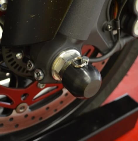 Woodcraft Front Axle Sliders Yamaha MT-10/R1/R6 | Check Fitment