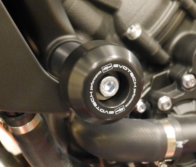 Evotech Performance Frame Sliders / Crash Bobbins '17-'20 Yamaha FZ 09/MT 09