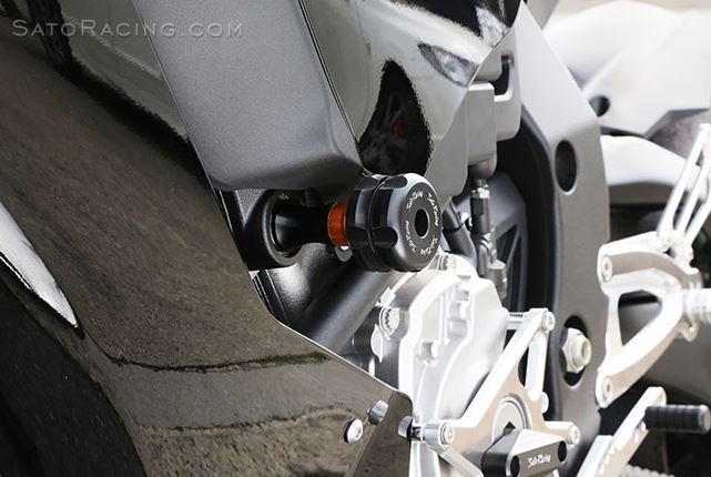 Sato Racing Race Version Frame Sliders for 2015-2016 Yamaha R1/R1M | Y-R115FSS-BK
