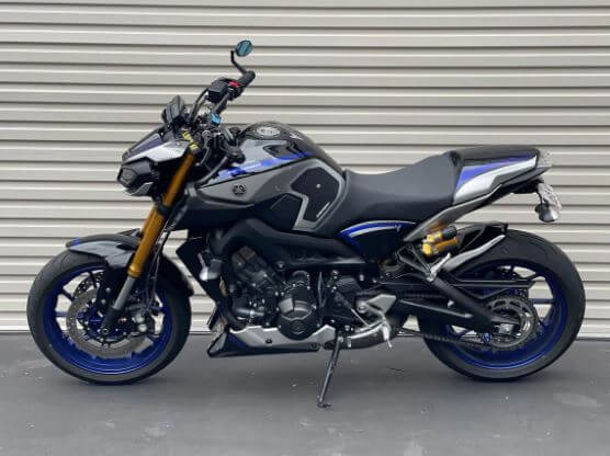 Pyramid Hugger '17-'20 Yamaha MT-09 SP | SP Colours