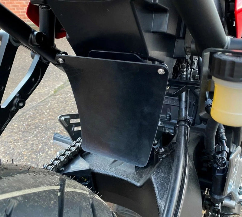 Pyramid Shock Shield 22-24 Yamaha Tracer 9/GT | Black