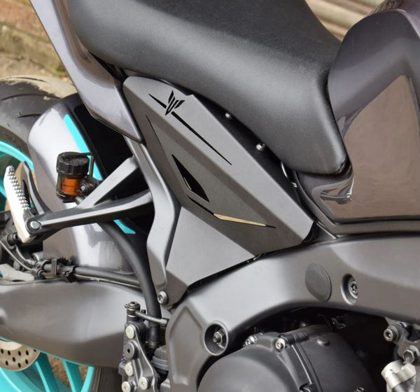 Pyramid Infill Panels 24-25 Yamaha MT-09 | Matte Black (Except SP Model)