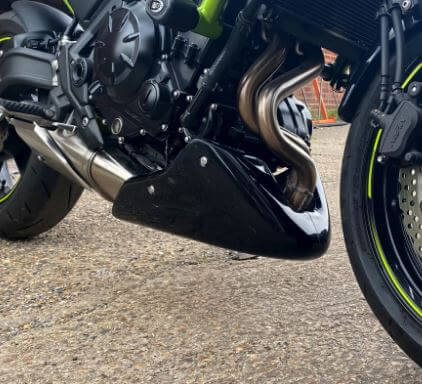 Pyramid Belly Pan '21-'23 Kawasaki Z650 RS | Gloss Black Pyramid Belly Pan '21-'23 Kawasaki Z650 RS | Gloss Black