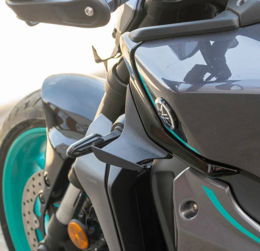 Pyramid Tank Wings 24-25 Yamaha MT-09/SP | Matte Black