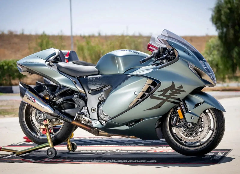 Yoshimura Race R-11SQ-R Dual Stainless Slip-On Exhaust 21-25 Suzuki Hayabusa