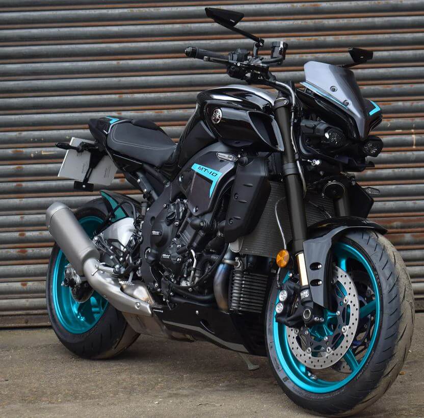 Pyramid Infill Panels '24- Yamaha MT-10 | Midnight Cyan