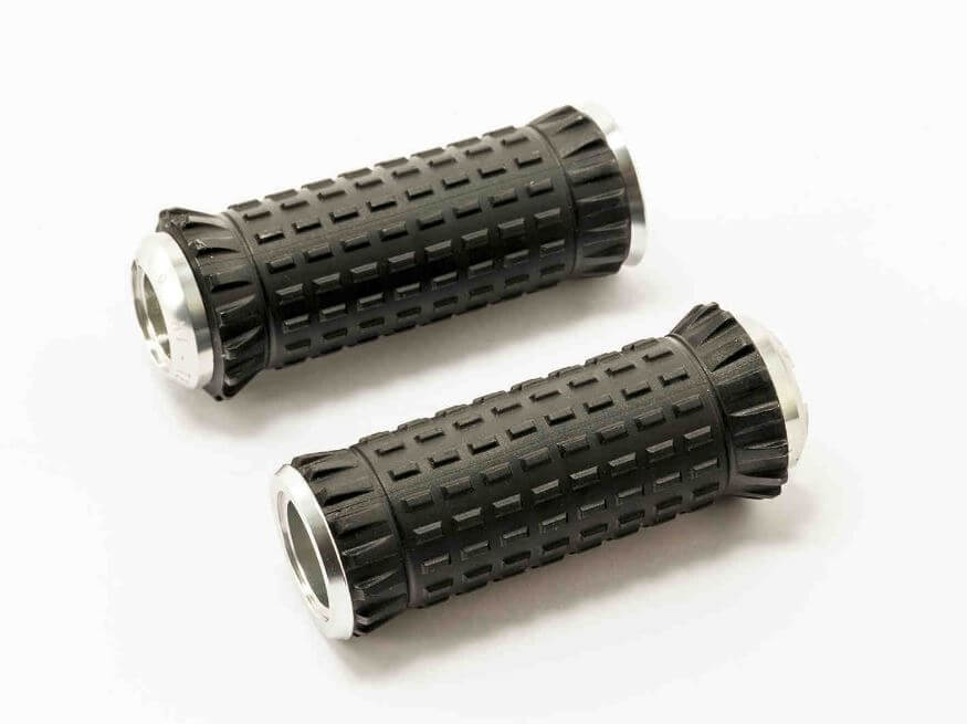 Puig Universal R-Fighter S Footpegs (adapter required)