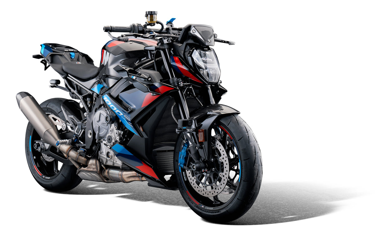 Evotech Performance Front Spindle Bobbins fitted to BMW S1000R offside three-quarter view