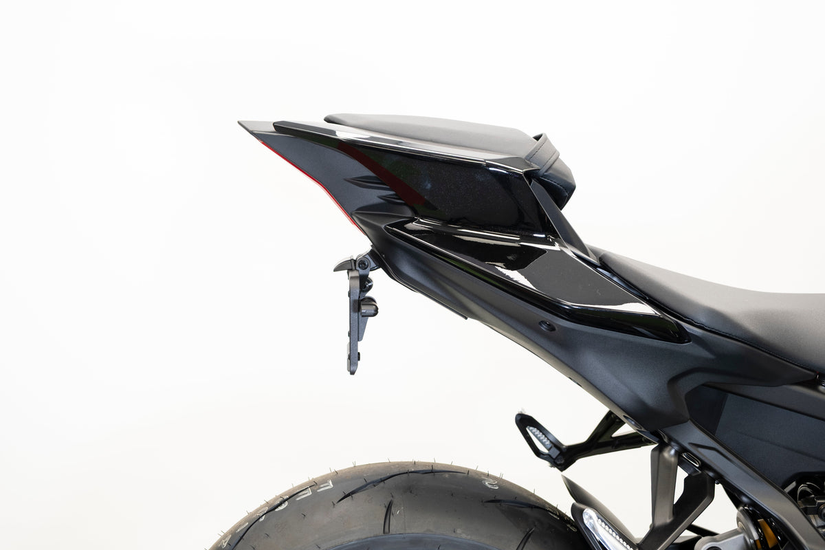 Evotech Performance dynamic tail tidy including indicators Yamaha YZF-R9