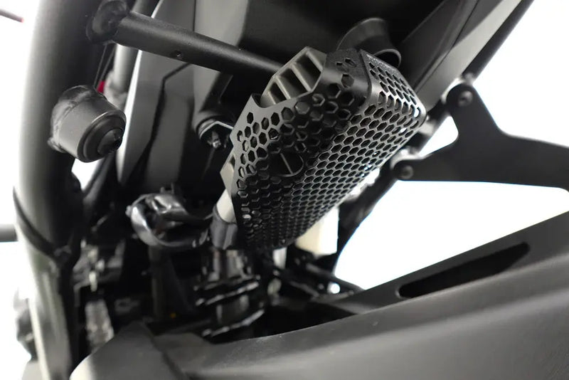 Evotech Performance Rectifier Guard 23-25 Honda CB750 Hornet