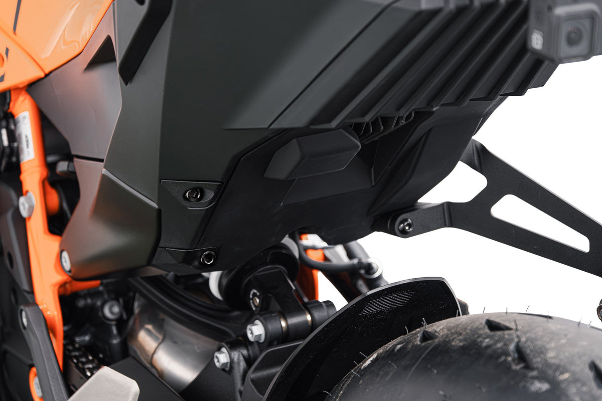Evotech Performance Exhaust Hanger 2026 KTM 990 RC R