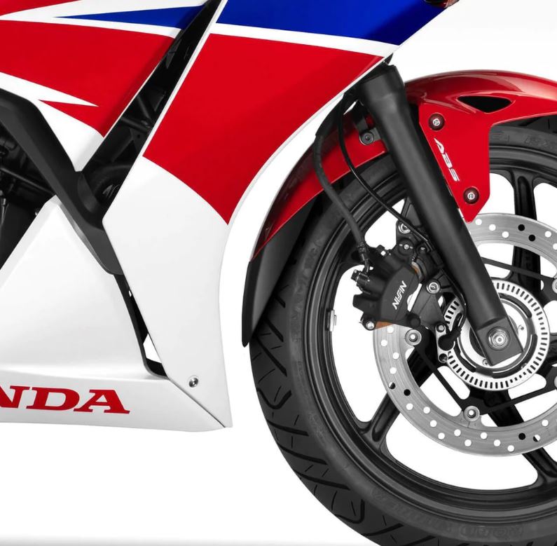 Pyramid Extenda Fenda '14-'23 Honda CBR 300 R | Matte Black