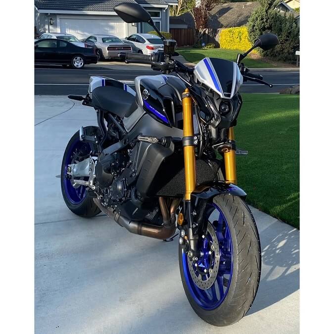 Pyramid Fly Screen '22-'23 Yamaha MT-09/SP | SP Colours