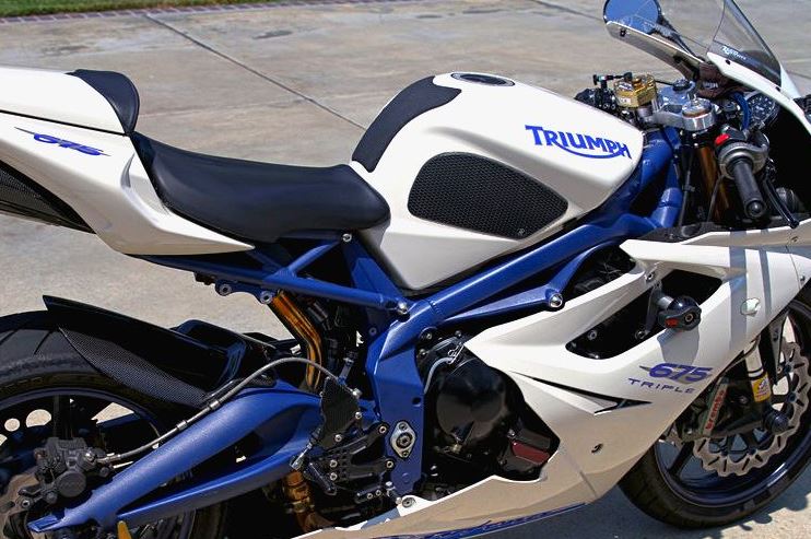 TechSpec Snake Skin Tank Grip Pads '06-'12 Triumph Daytona 675, '09-'12 Street Triple