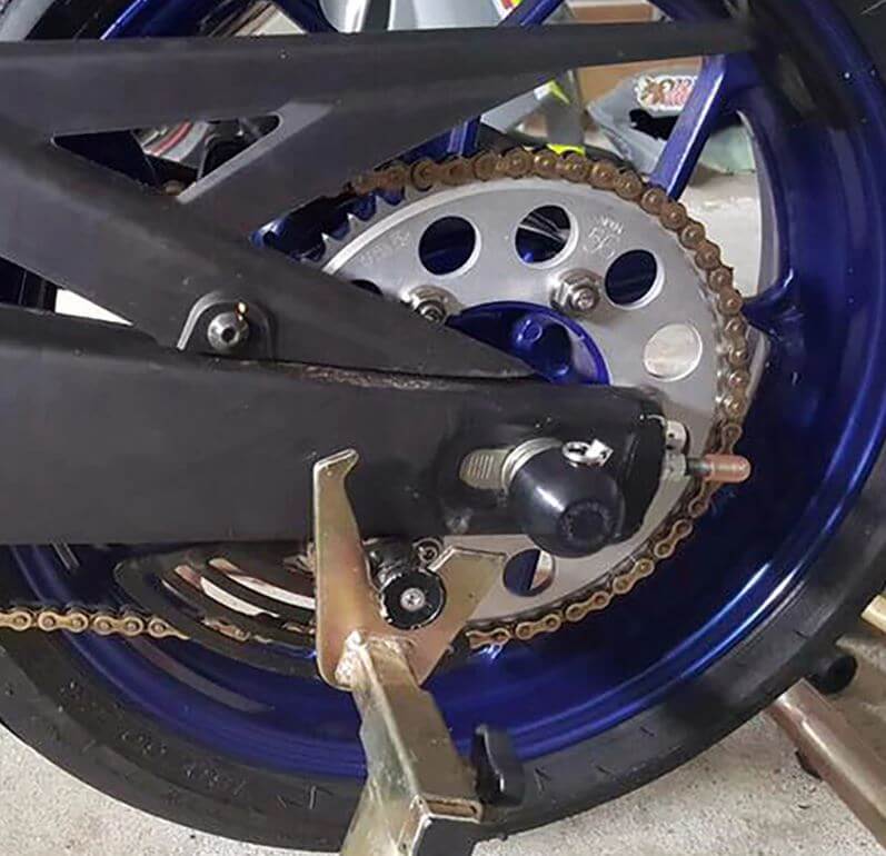 Woodcraft Rear Axle Slider Kit '15-'20 Yamaha R3, '20+ MT-03