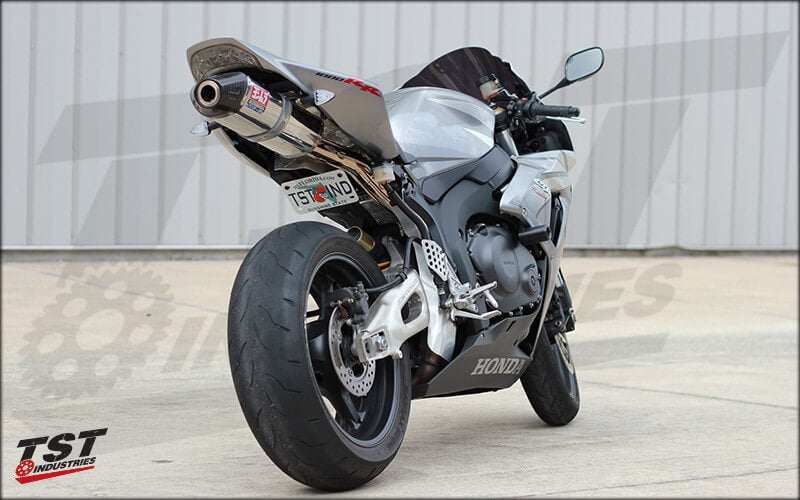 CBR1000RR/CBR600RR　未使用品（アグラス　タンデムスライダー） TST Industries Low Mount Fender Eliminator Honda CBR1000RR CBR600RR