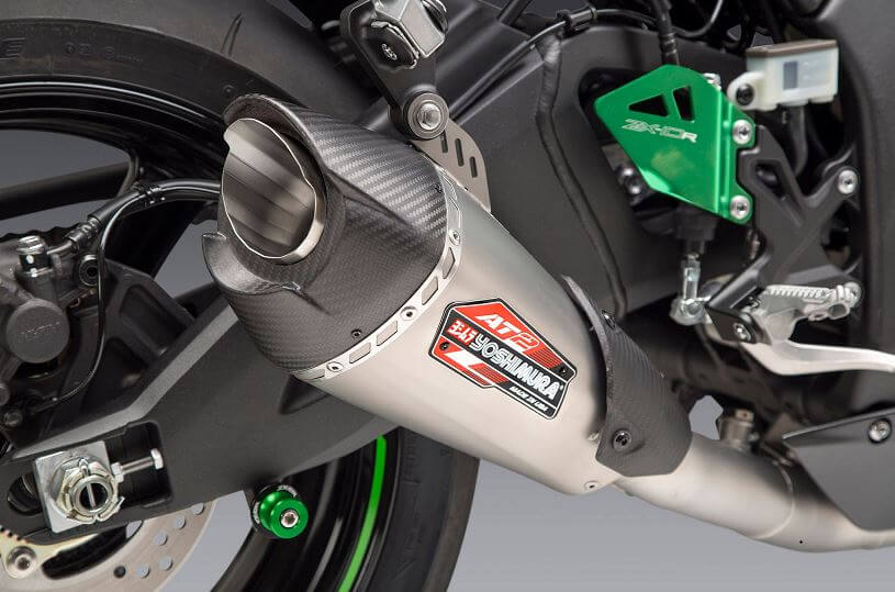 Yoshimura AT2 Stainless 3/4 Slip-On Exhaust '21-'22 Kawasaki ZX10R/RR