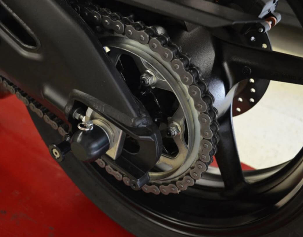 Woodcraft Rear Axle Slider Kit for BMW/Yamaha | Check Fitment